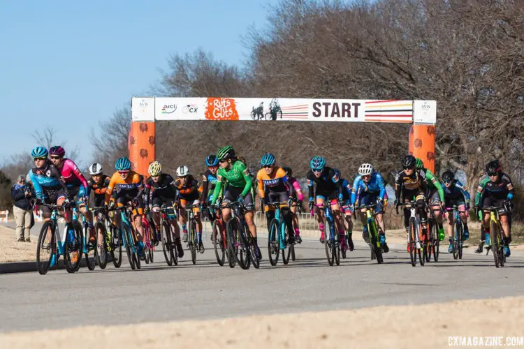 The women get underway. 2018 Ruts n' Guts Day 2. © Bo Bickerstaff