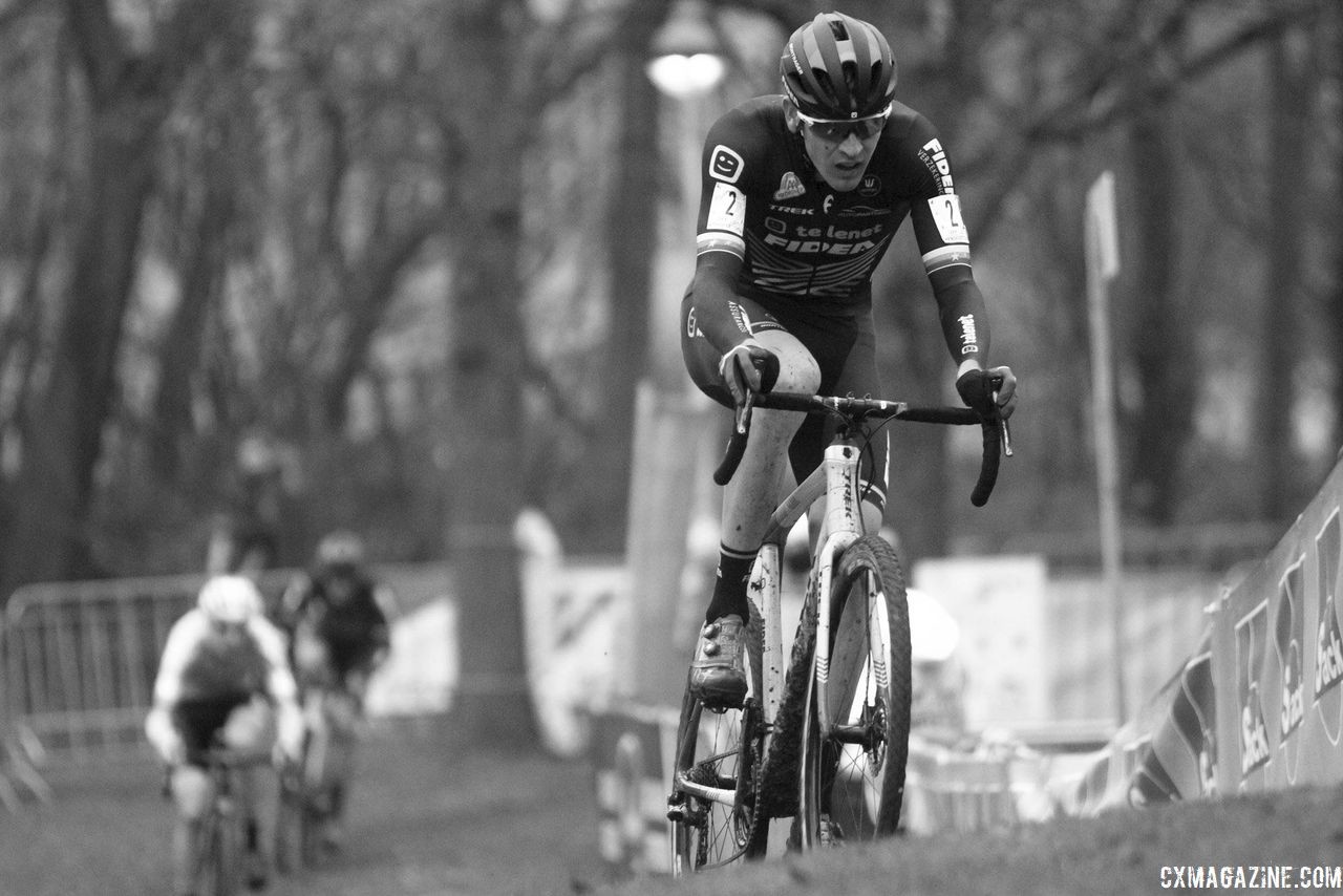 Toon Aerts broke free from the chase group to get second. 2019 Brussels Universities Cyclocross. © B. Hazen / Cyclocross Magazine