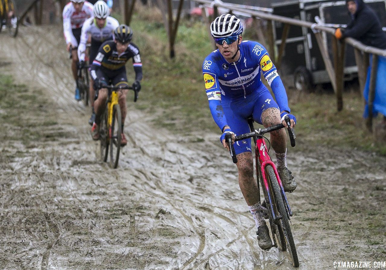 Zdenek Stybar continued his brief cyclocross season with a 17th-place finish. 2019 GP Sven Nys, Baal. © B. Hazen / Cyclocross Magazine