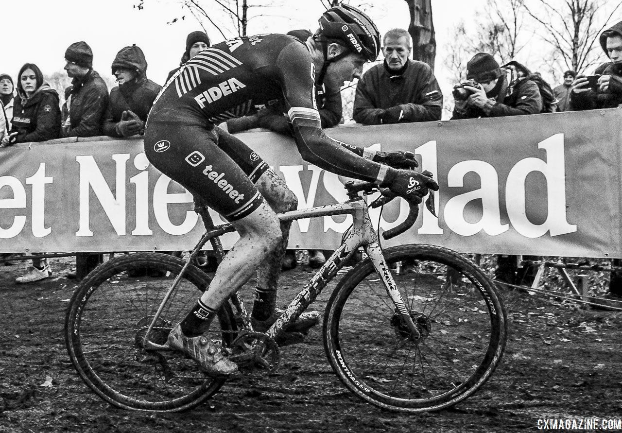 One team that saw no kit changes was the Telenet Fidea squad. 2019 GP Sven Nys, Baal. © B. Hazen / Cyclocross Magazine