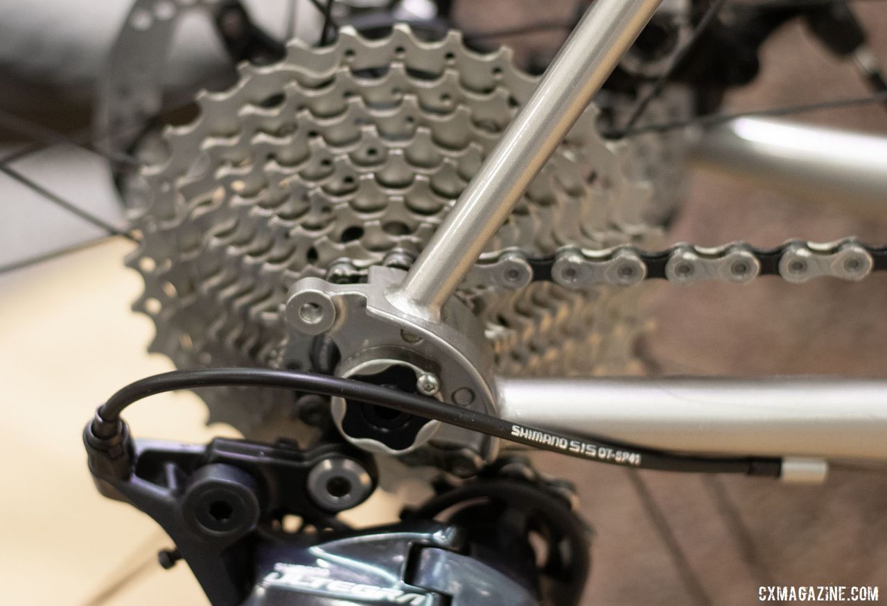 The Co-Motion Klatch steel gravel bike has rack mounts and thru axles. 2019 NAHBS Sacramento. © A. Yee / Cyclocross Magazine