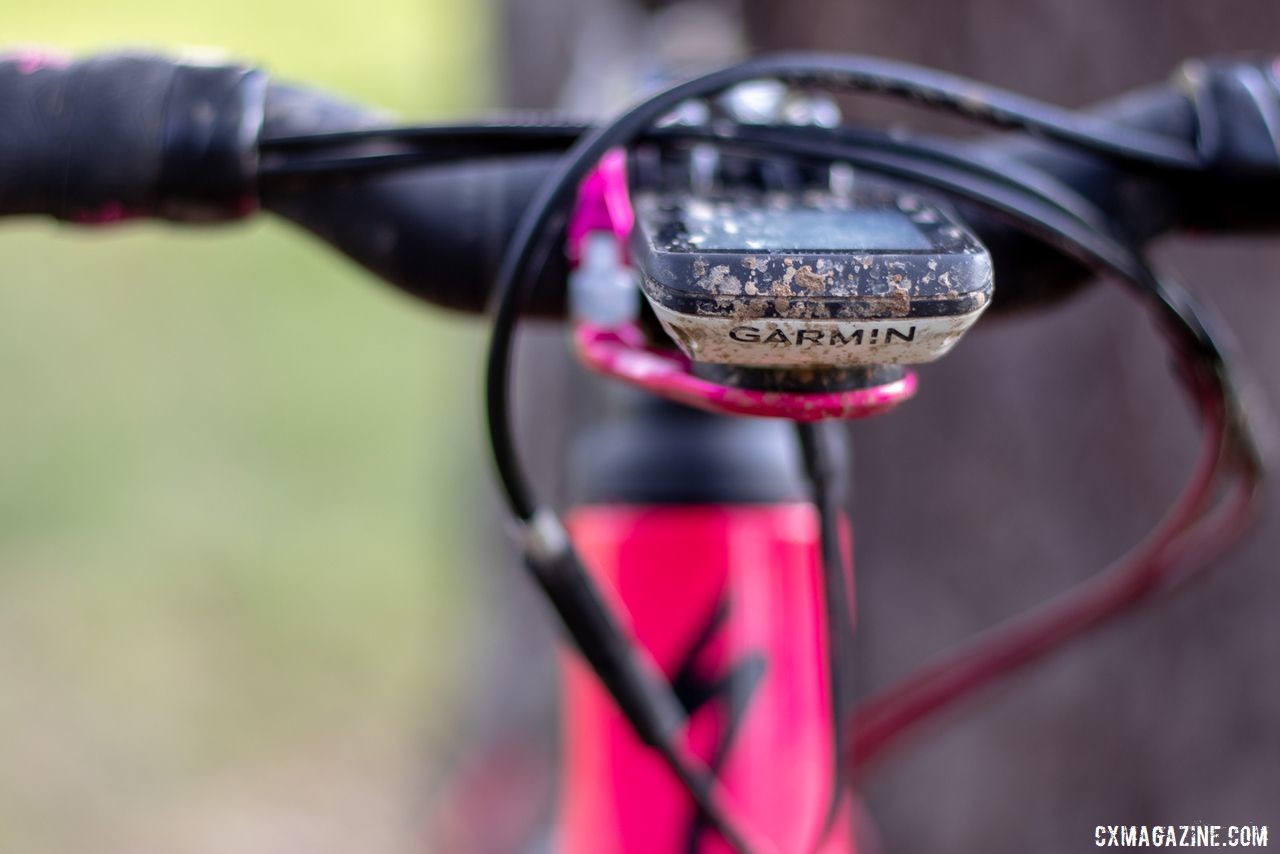Originally featured on the Roubaix endurance road bike, the Hover Bar offers 15mm of rise from the bar clamp. Sarah Sturm's 2019 Lost and Found Specialized Diverge gravel bike. © A. Yee / Cyclocross Magazine