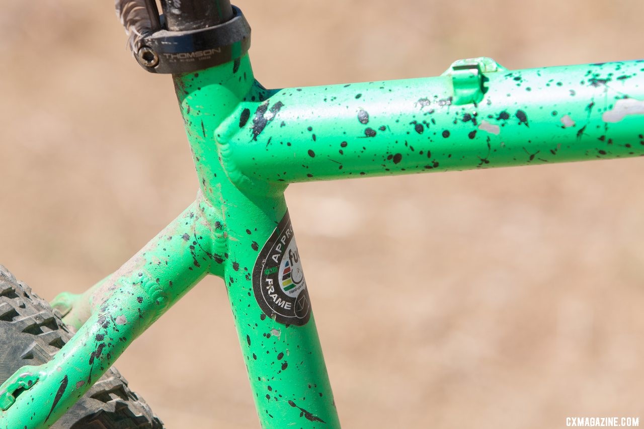 Kell McKenzie's 2019 Tracklocross Nationals-winning Squid fixed gear reminds us of the splatter paint jobs of early 90s mountain bikes. © A. Yee / Cyclocross Magazine