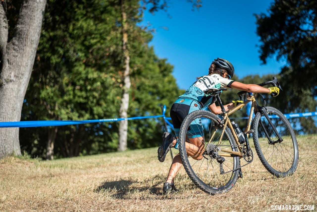 14-year-old Vida Lopez de San Roman finished 6th on the weekend in the Womens 1-3 field. 2019 West Coast Cyclocross Points Prestige. © Jeff Vander Stucken
