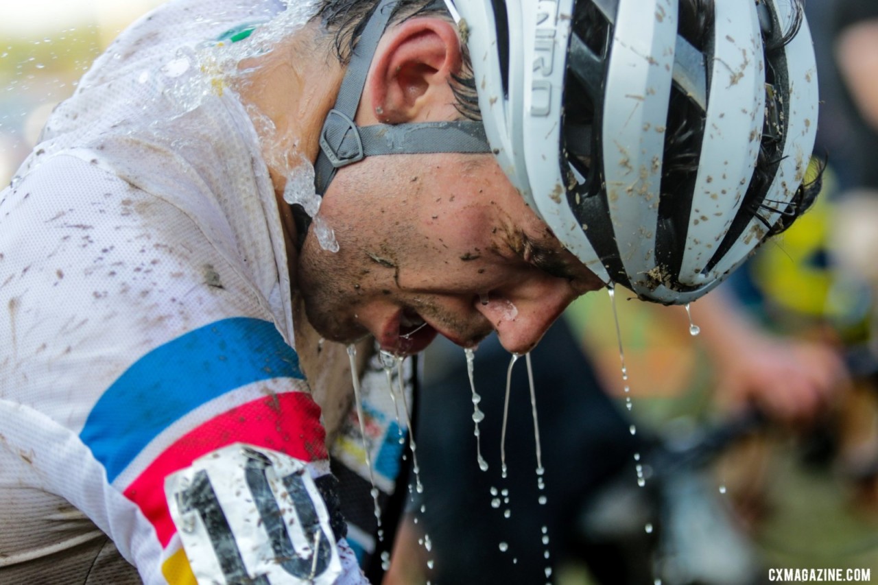 Curtis White cools down after Sunday's hot and humid race. Faces of 2019 Jingle Cross. © D. Mable / Cyclocross Magazine