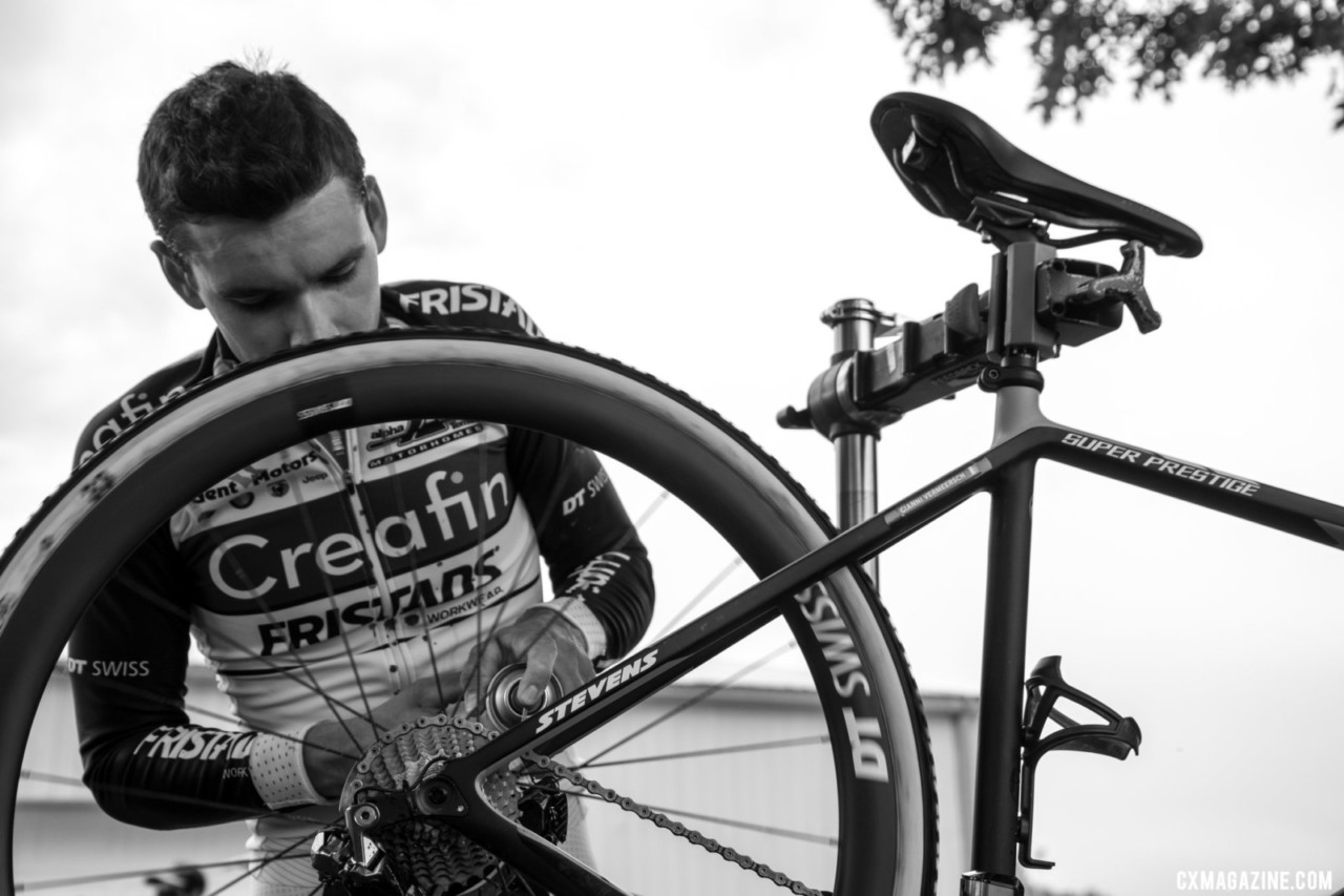 Gianni Vermeersch sprays disc brake cleaner before the World Cup. 2019 Jingle Cross. © A. Yee / Cyclocross Magazine