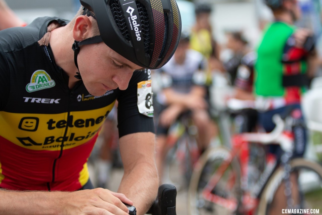 Toon Aerts awaits the World Cup. 2019 Jingle Cross. © A. Yee / Cyclocross Magazine