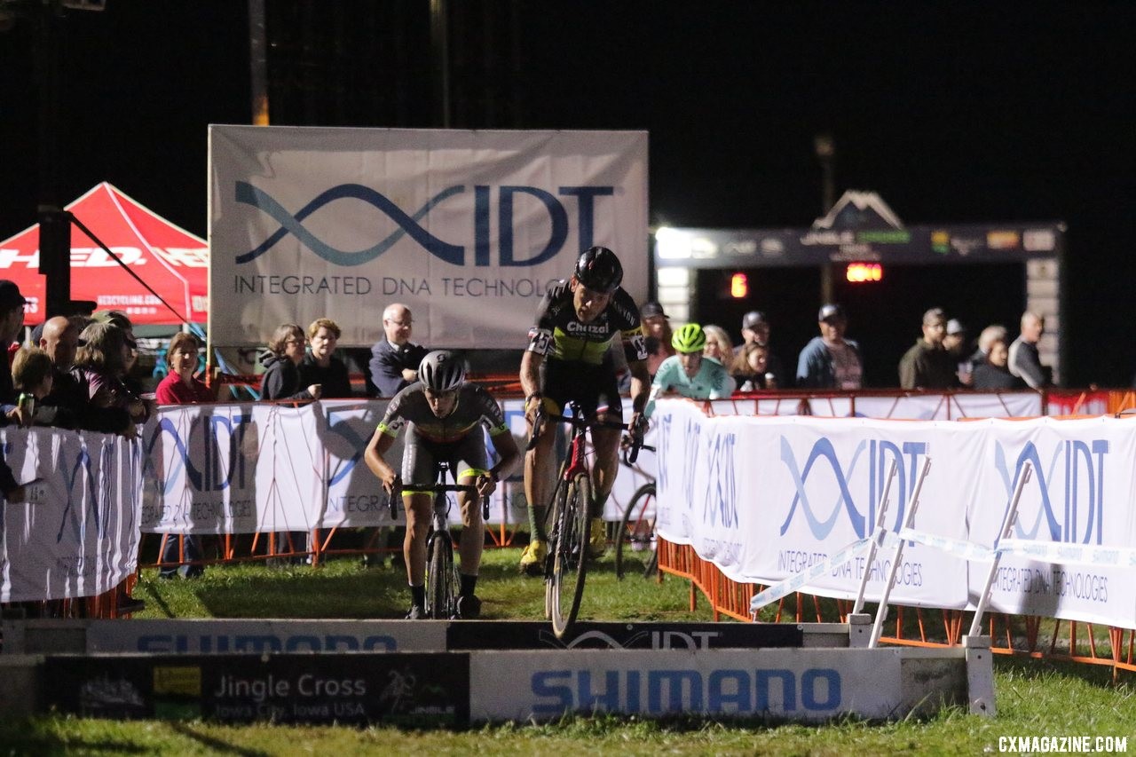 Chainel and Loockx hopped the barriers. 2019 Jingle Cross Friday Night Elite Men. © D. Mable / Cyclocross Magazine