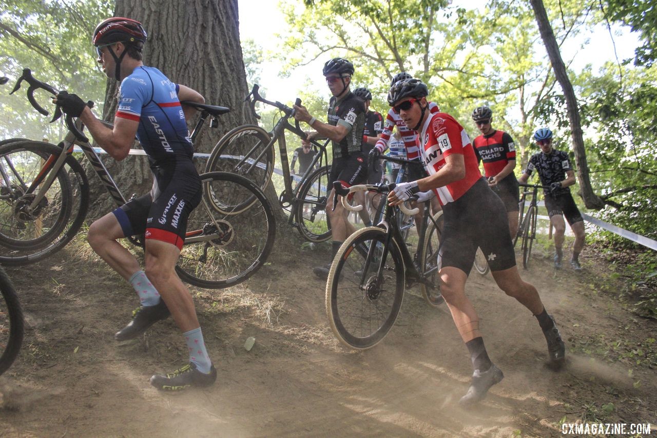 This off-camber near "the tree" became a melee at the start of Saturday's race. 2019 Rochester Cyclocross Day 1, Saturday. © Z. Schuster / Cyclocross Magazine