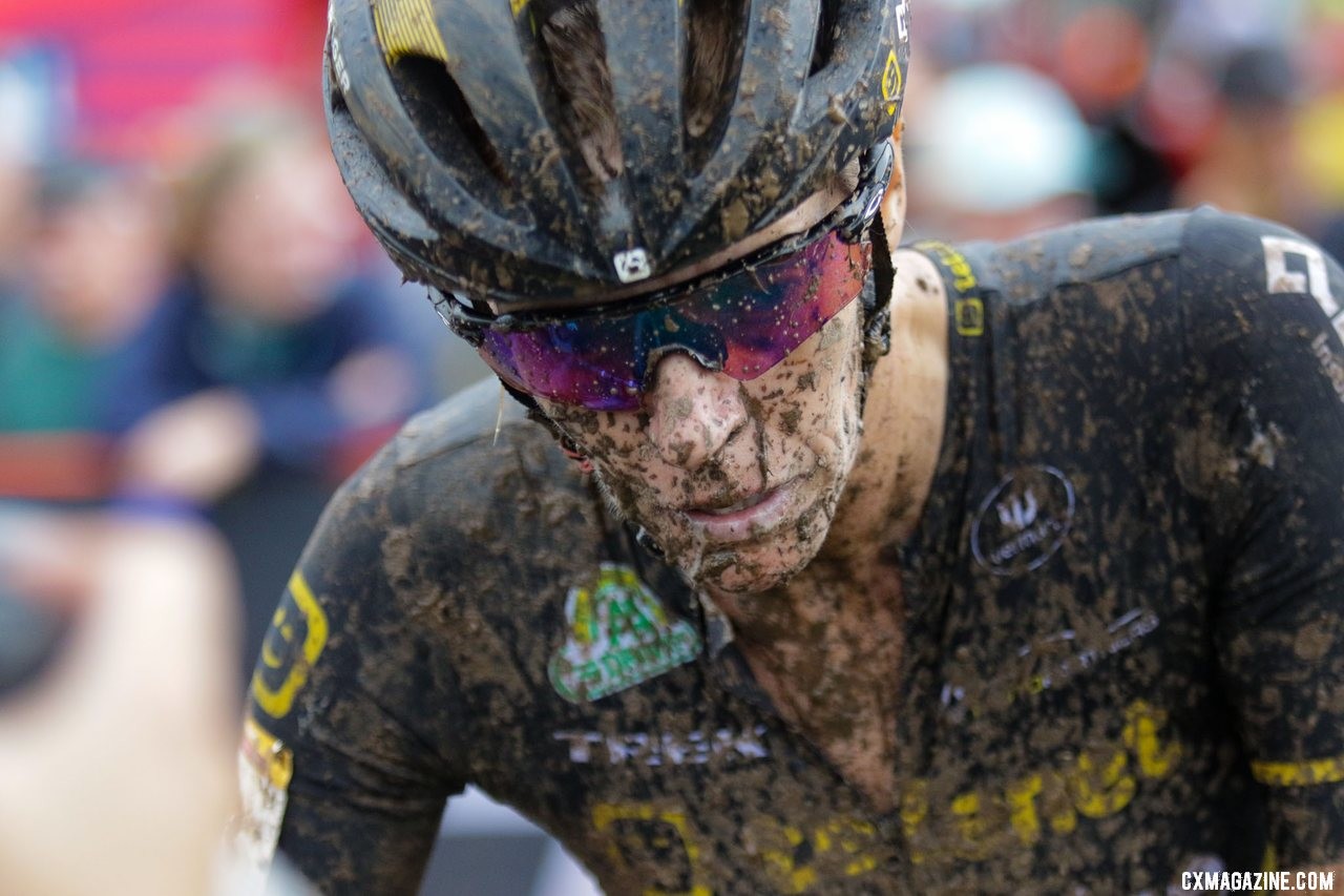 Ellen Van Loy got a taste of Belgium in Waterloo on Sunday. 2019 World Cup Waterloo, Elite Women. © D. Mable / Cyclocross Magazine