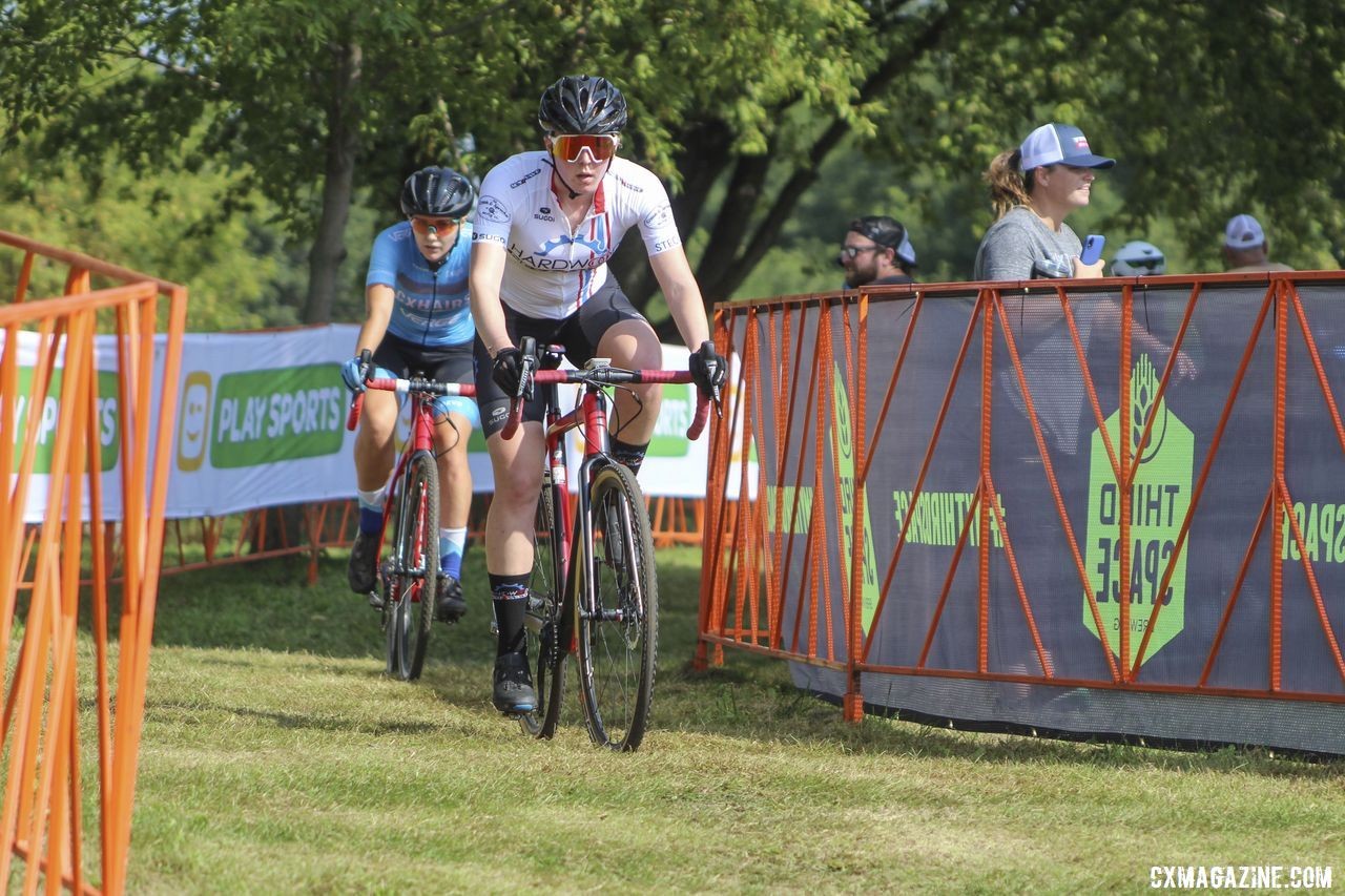 The Canadians were well-represented in the Helen100 race Friday. 2019 Helen100 Junior Women's Race, Trek CX Cup. © Z. Schuster / Cyclocross Magazine