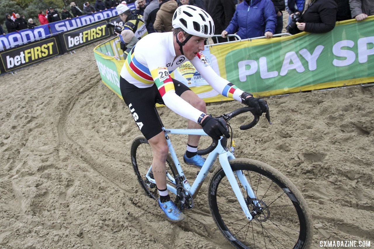 Hecht had the sand under control. 2019 World Cup Koksijde. © B. Hazen / Cyclocross Magazine