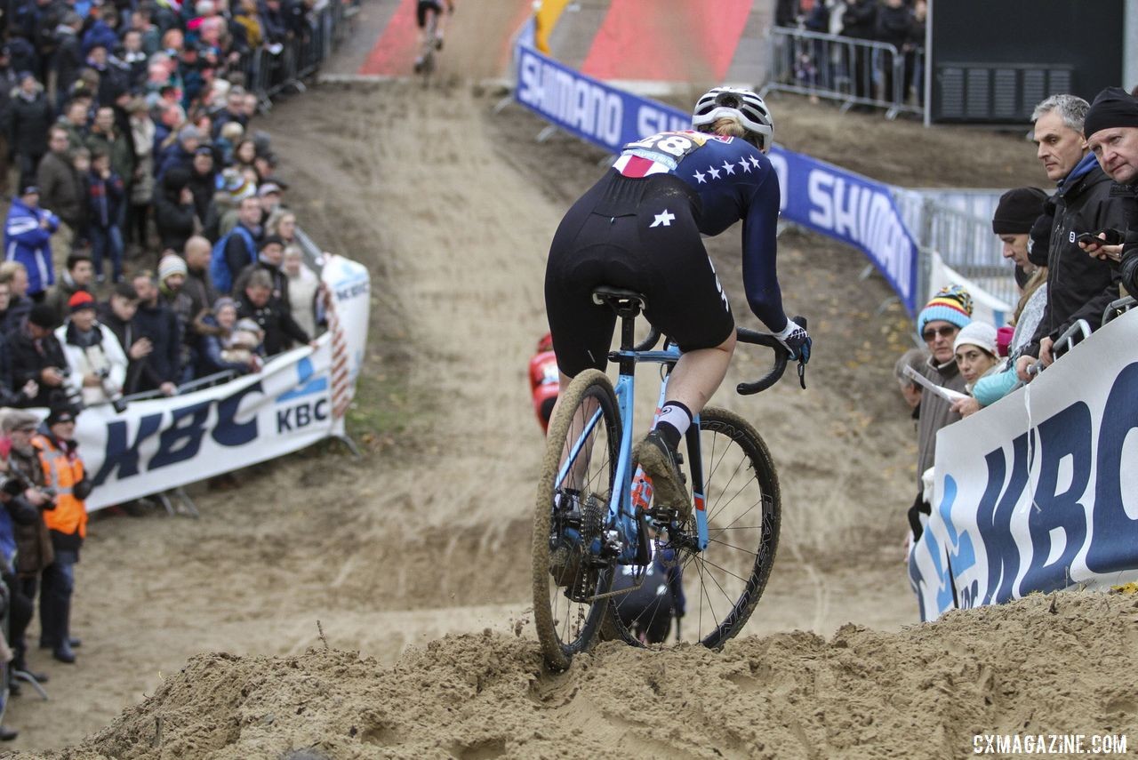 Tooley set up her descent on the way to 54th. 2019 World Cup Koksijde. © B. Hazen / Cyclocross Magazine