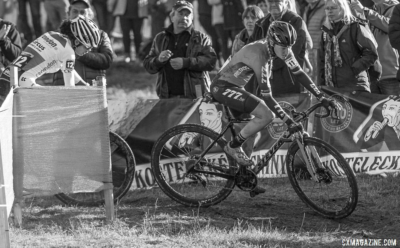 Annemarie Worst and Ceylin Alvarado battled for over half the race. 2019 World Cup Tabor, Czech Republic. © B. Hazen / Cyclocross Magazine