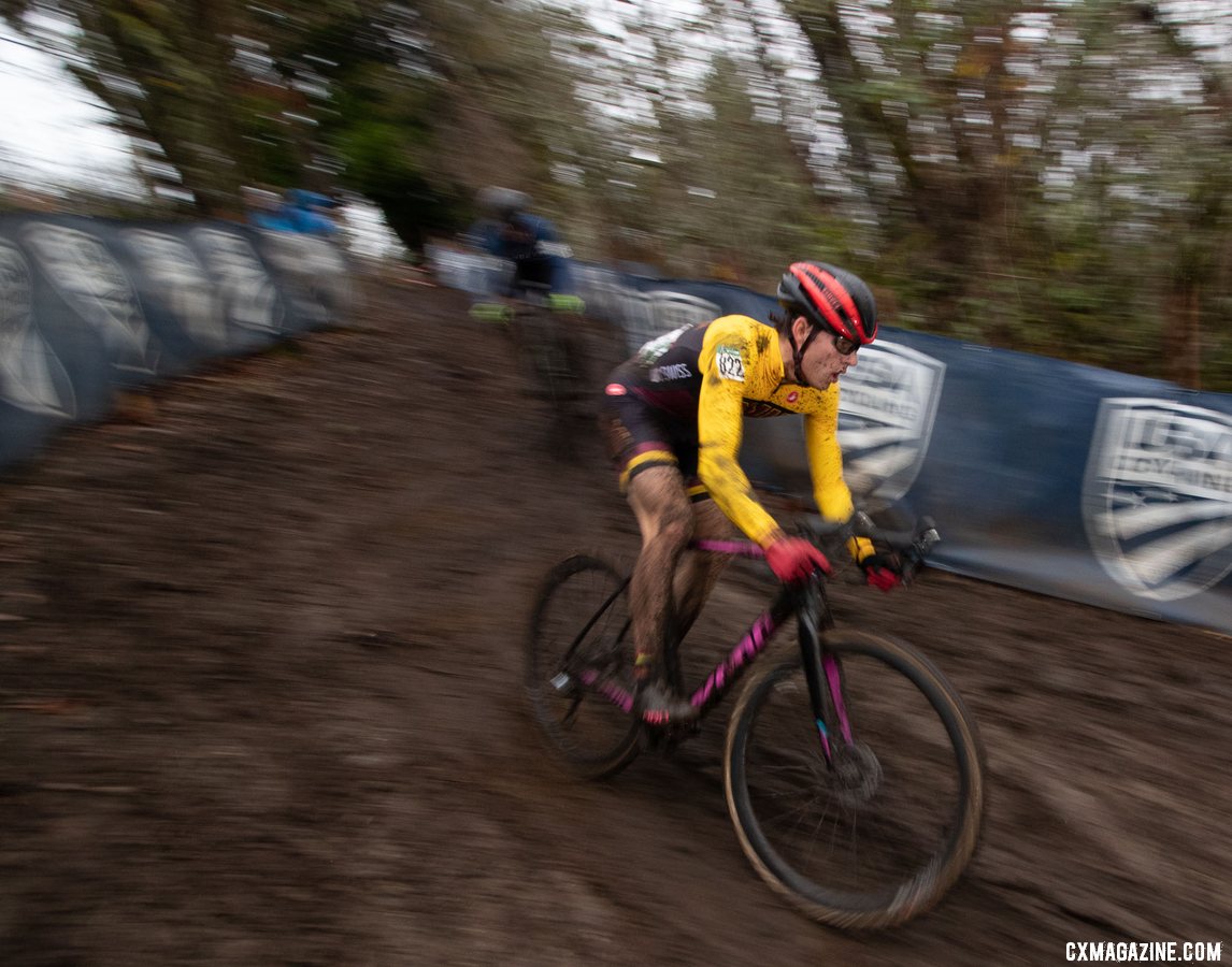 Scott Funston maintains focus as he rounds the bend of the chicane downhill. Collegiate Varsity Men. 2019 Cyclocross National Championships, Lakewood, WA. © A. Yee / Cyclocross Magazine