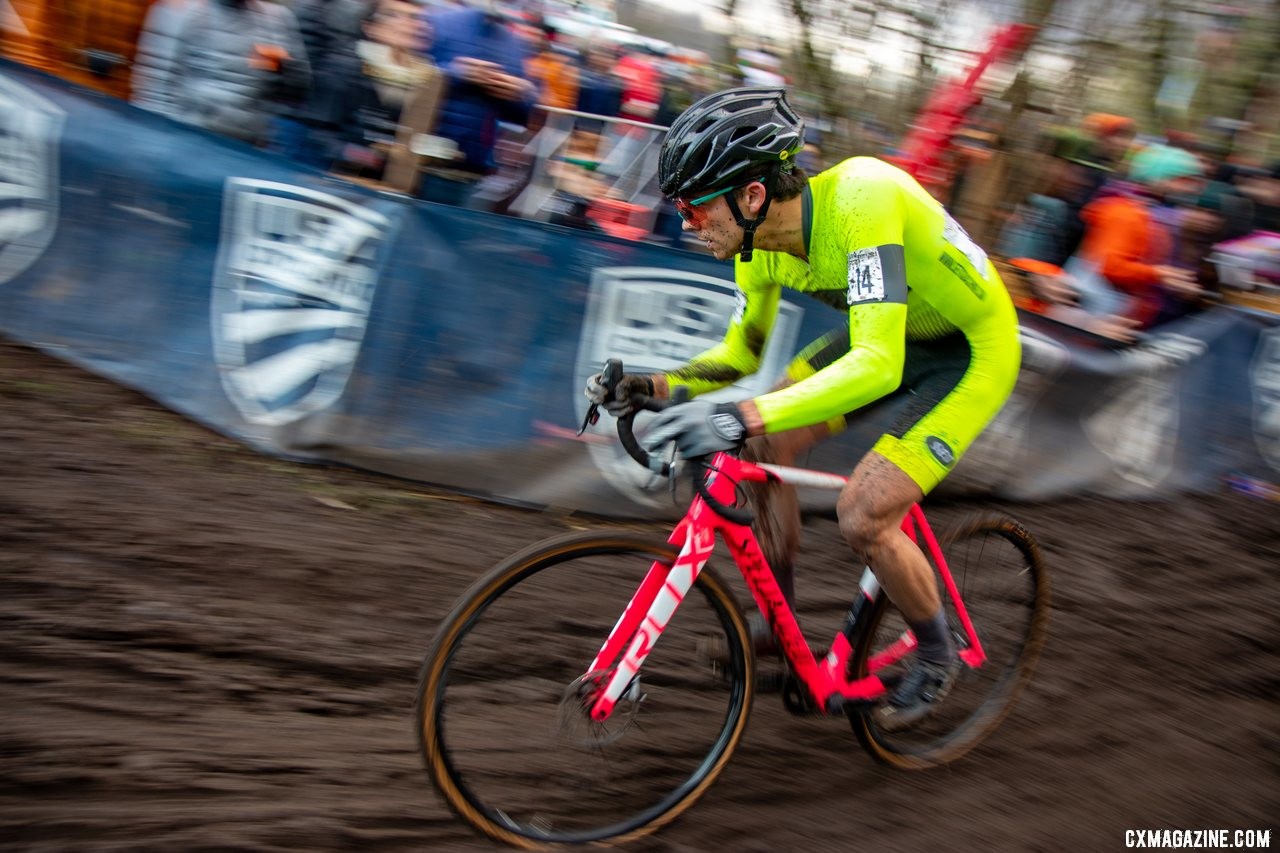 Cody Cupp reaches the bottom of the Disco drop descent. Elite Men. 2019 Cyclocross National Championships, Lakewood, WA. © A. Yee / Cyclocross Magazine