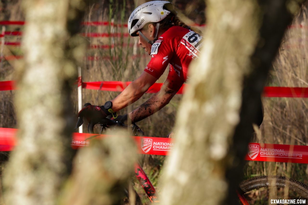 Laura Matsen Ko ran away to a Masters Women 35-39 title in her rookie season of cyclocross. 2019 Cyclocross National Championships, Lakewood, WA. © D. Mable / Cyclocross Magazine