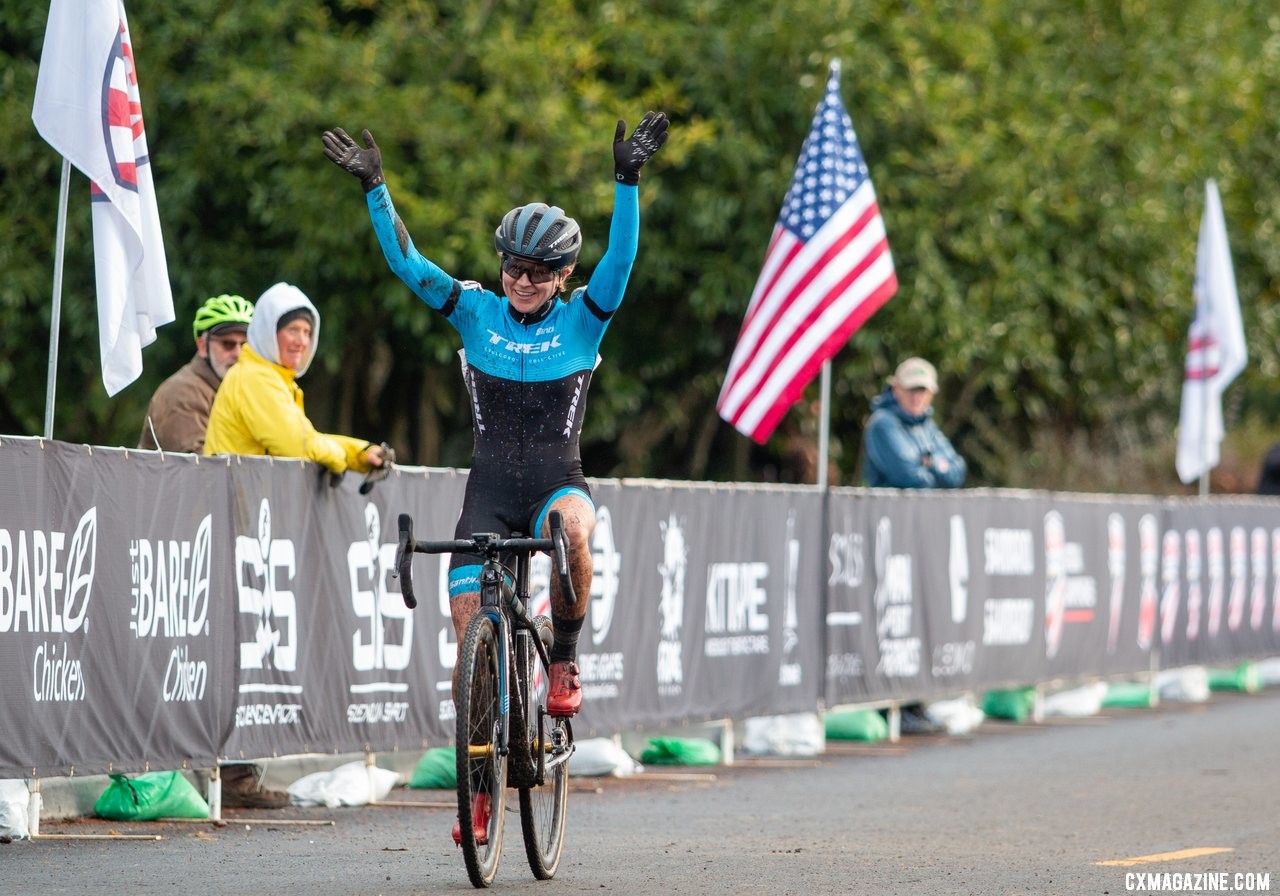Tricia Fleischer took the Masters Women 40-44 title. 2019 Cyclocross National Championships, Lakewood, WA. © A. Yee / Cyclocross Magazine