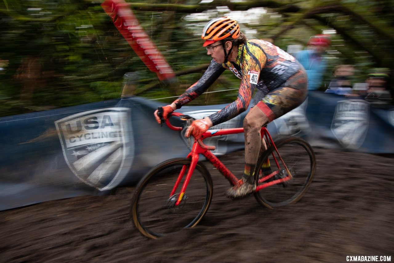 Tara Seplavy takes on one of the descent chutes. Masters Women 45-49. 2019 Cyclocross National Championships, Lakewood, WA. © A. Yee / Cyclocross Magazine