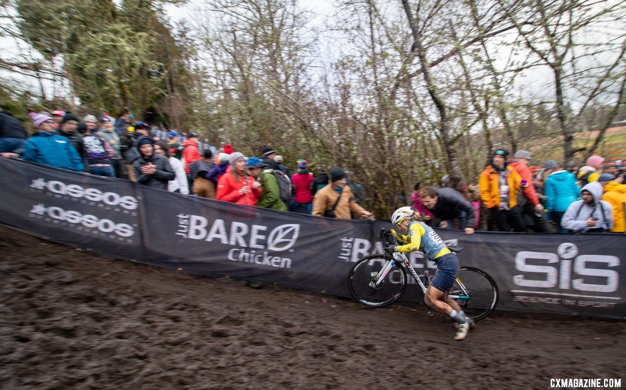 "GOOOOOOO!!!!!!!" Singlespeed Women. 2019 Cyclocross National Championships, Lakewood, WA. © A. Yee / Cyclocross Magazine