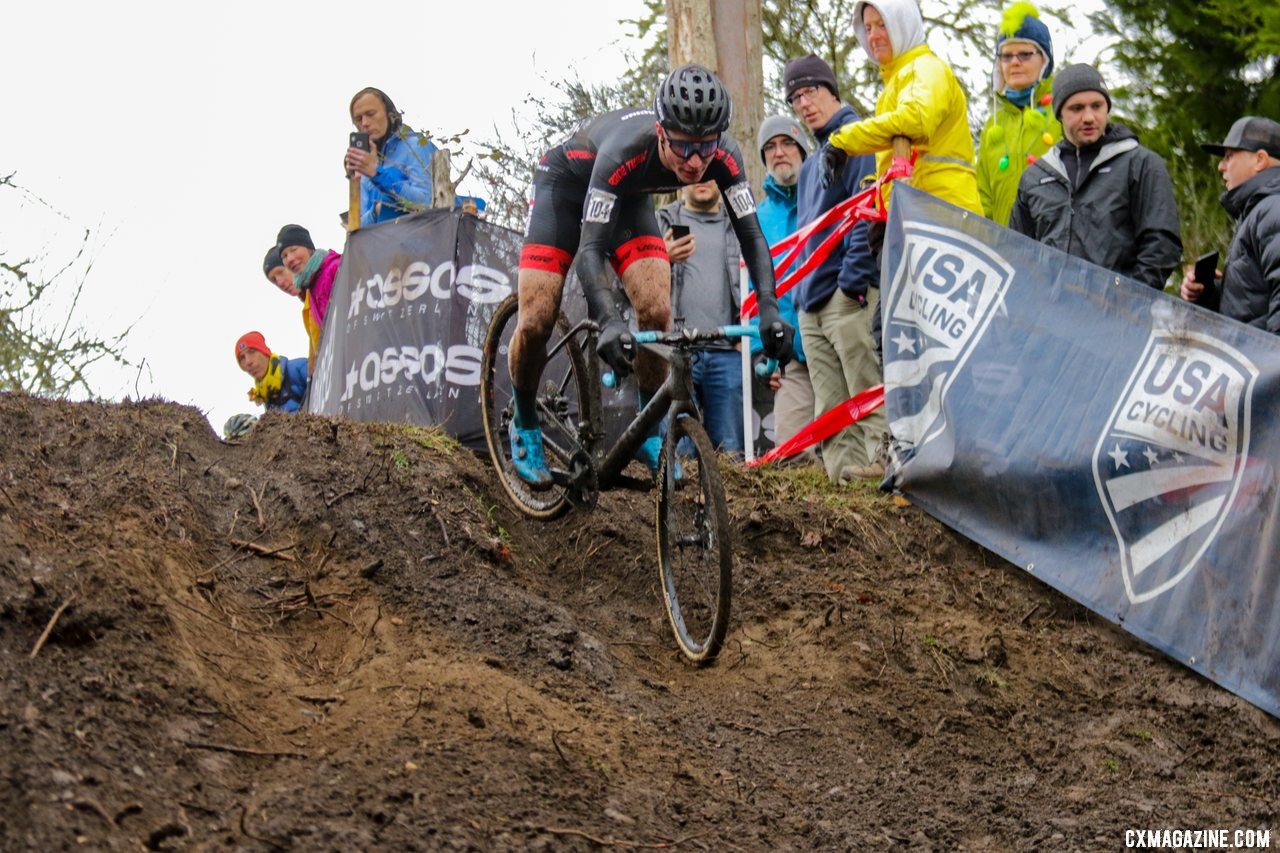 Sam Noel drops into the steep Z-drop descent. U23 Men. 2019 Cyclocross National Championships, Lakewood, WA. © D. Mable / Cyclocross Magazine