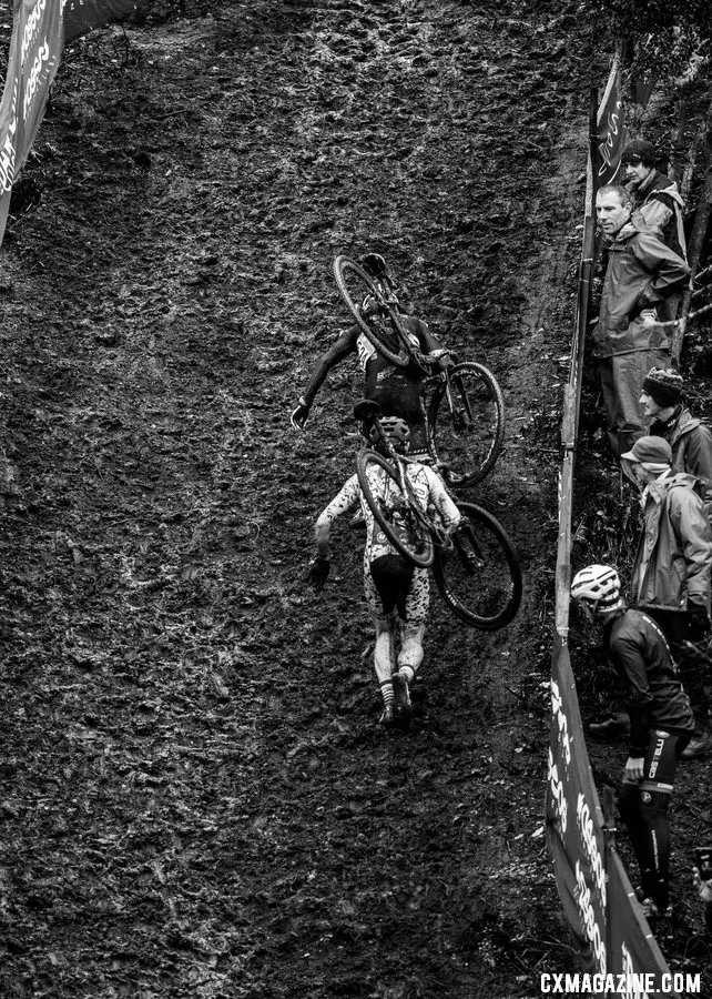 The run-up made for a long day. Masters Men 35-39. 2019 Cyclocross National Championships, Lakewood, WA. © A. Yee / Cyclocross Magazine