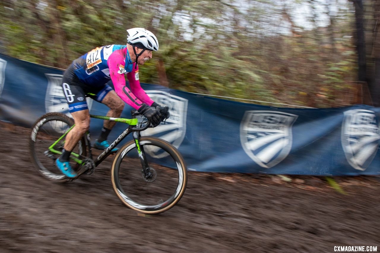 James Nash drops down one of the descents. Masters Men 60-64. 2019 Cyclocross National Championships, Lakewood, WA. © A. Yee / Cyclocross Magazine