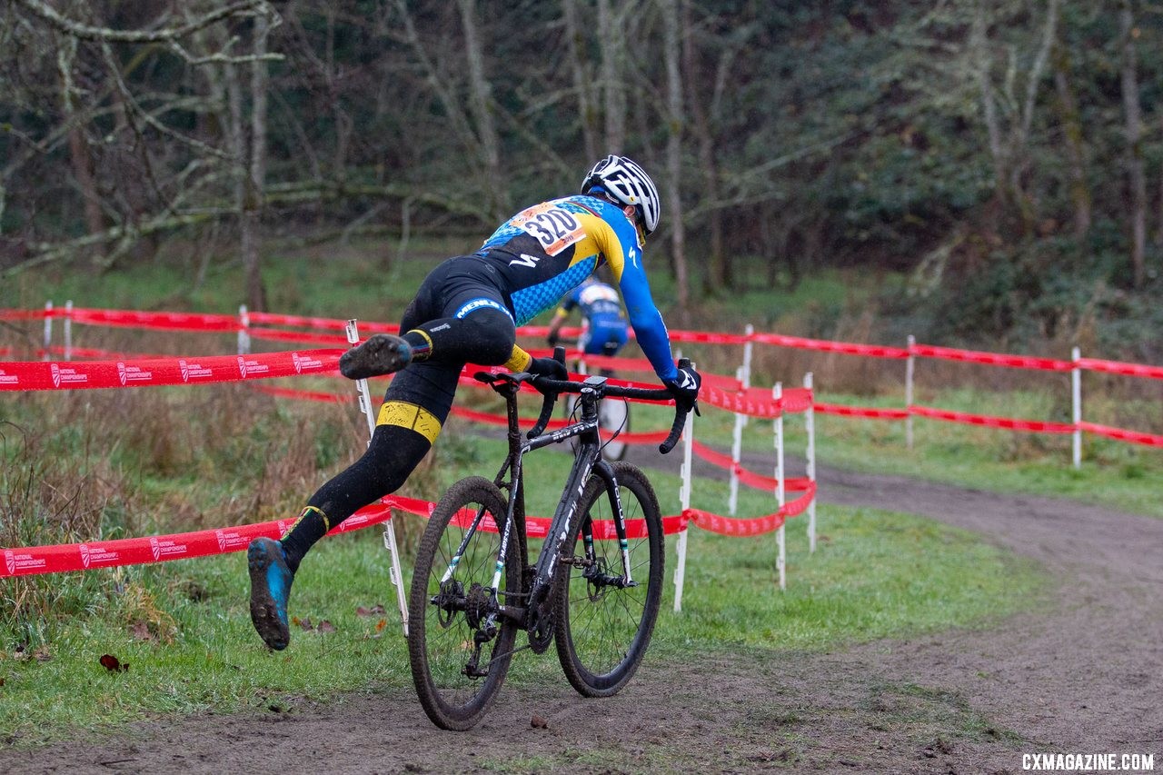 Smith remounts after Curley rode the sand to open up his biggest gap of the race. Masters Men 65-69. 2019 Cyclocross National Championships, Lakewood, WA. © A. Yee / Cyclocross Magazine