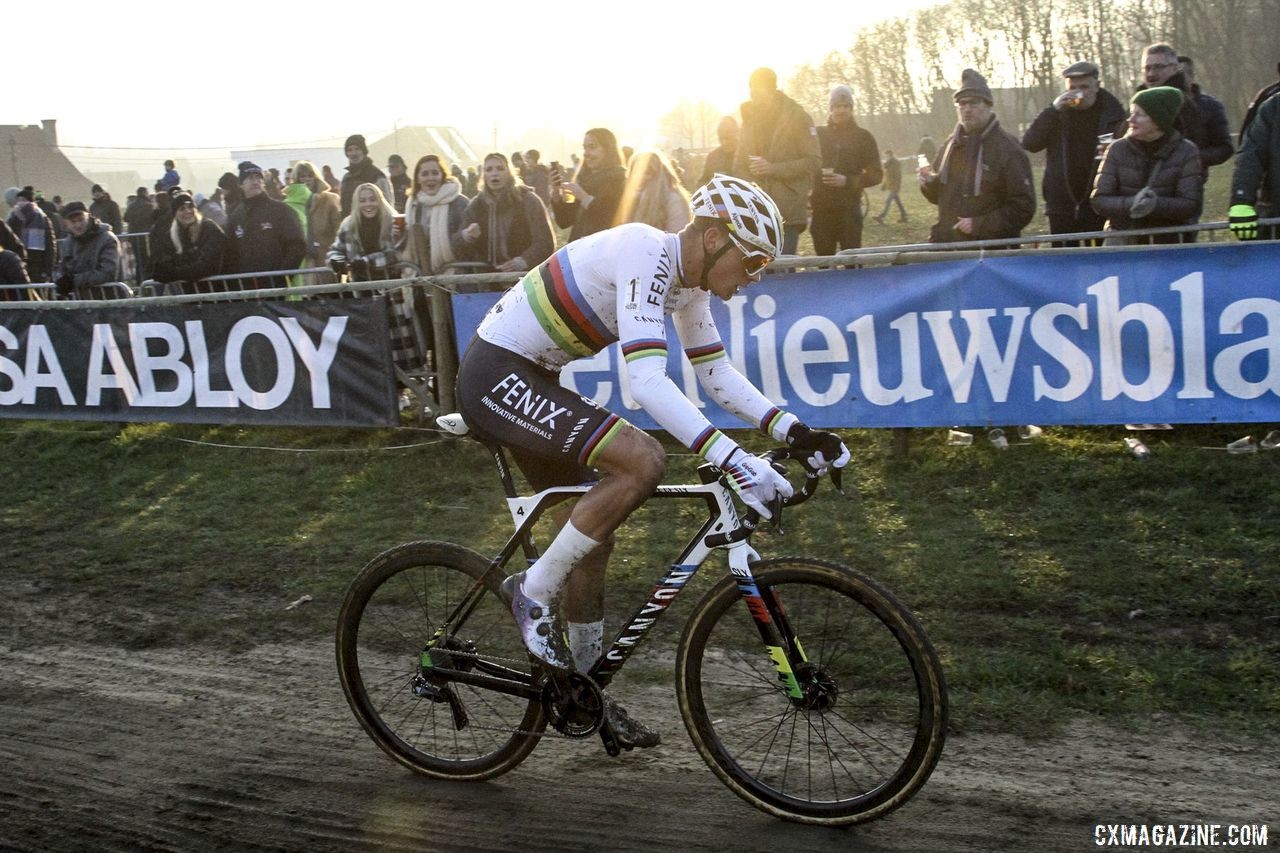 The sun and good fortune shone upon Mathieu van der Poel on Wednesday. 2020 GP Sven Nys, Baal. © B. Hazen / Cyclocross Magazine