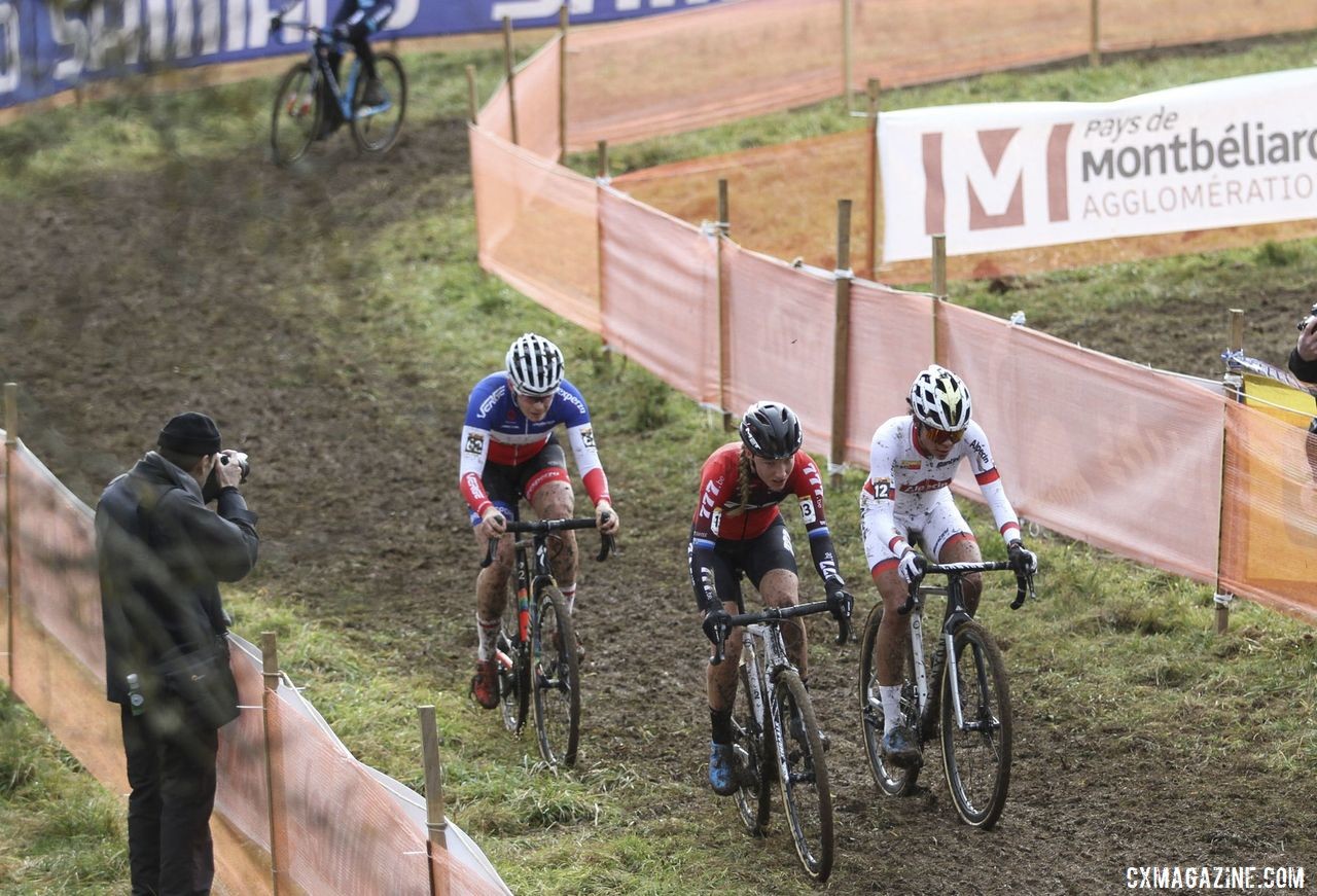 The lead trio jockeys for position as Katie Compton gives chase. 2020 World Cup Nommay, France. © B. Hazen / Cyclocross Magazine