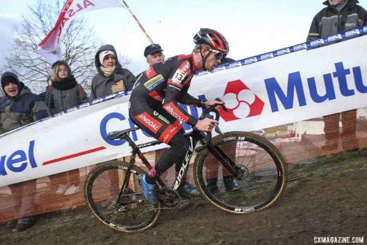 Eli Iserbyt had to chase back on Sunday if he wanted to win. 2020 World Cup Nommay. © B. Hazen / Cyclocross Magazine