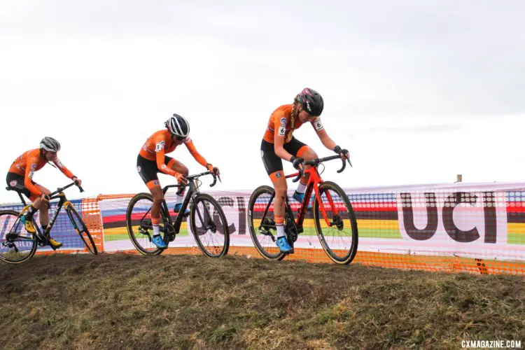The Dutch continued their domination in the Elite Women's race. 2020