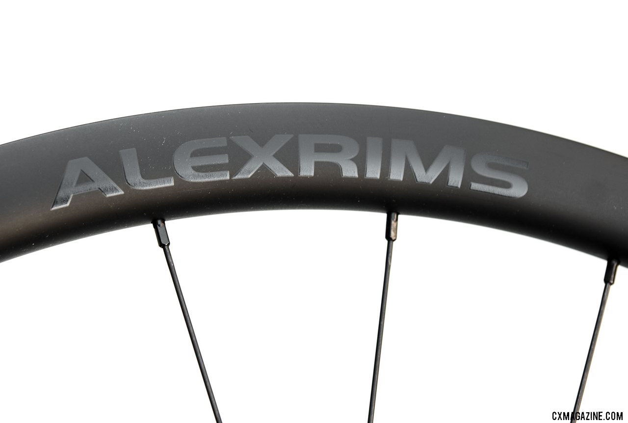 specialized stout xc 29 wheels weight