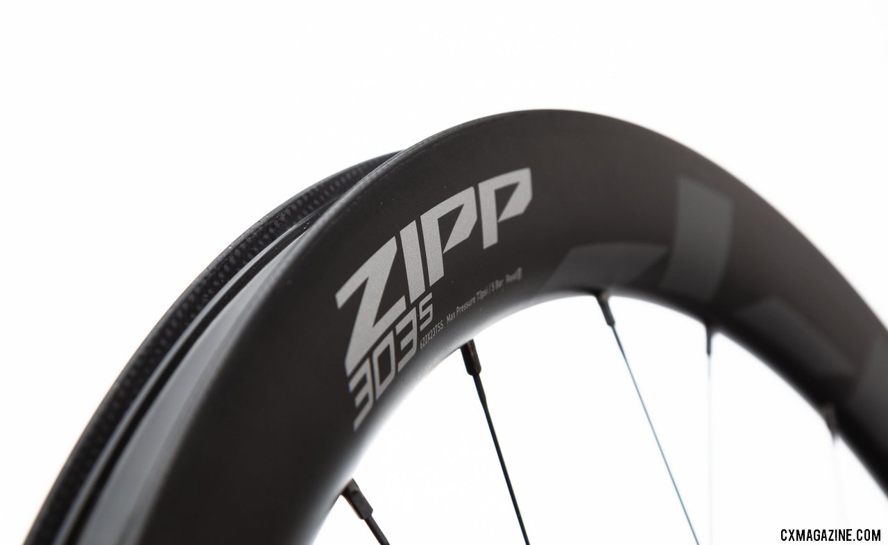 zipp 303 s carbon tubeless disc brake wheelset