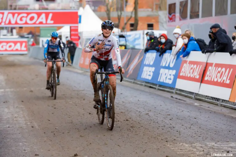 UCI Overijse Cyclocross World Cup in Photos: Elite Women and Men