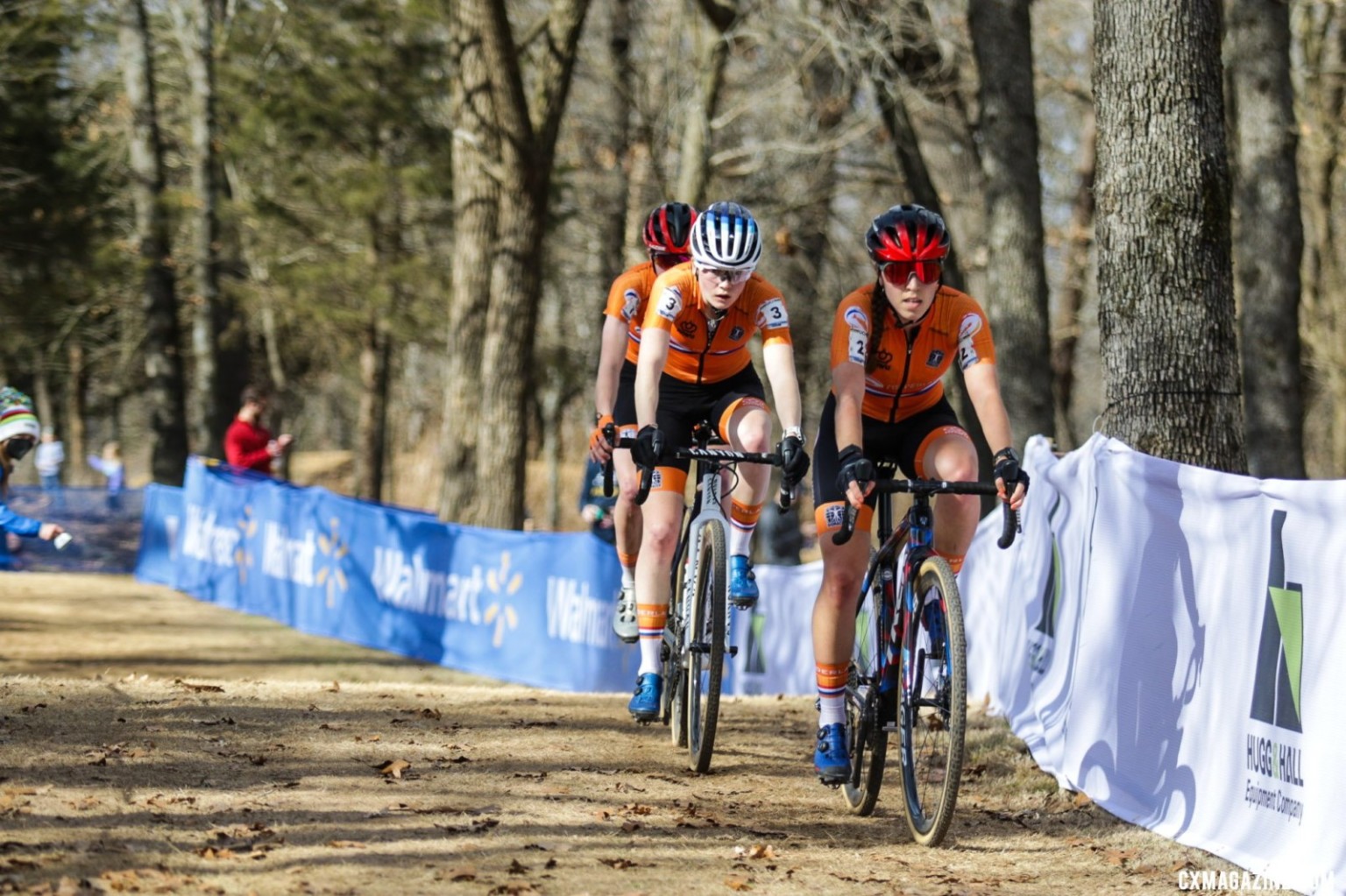 Final Lap Fight: Dutch Stars Crush the Climb - U23 Women 2022 ...